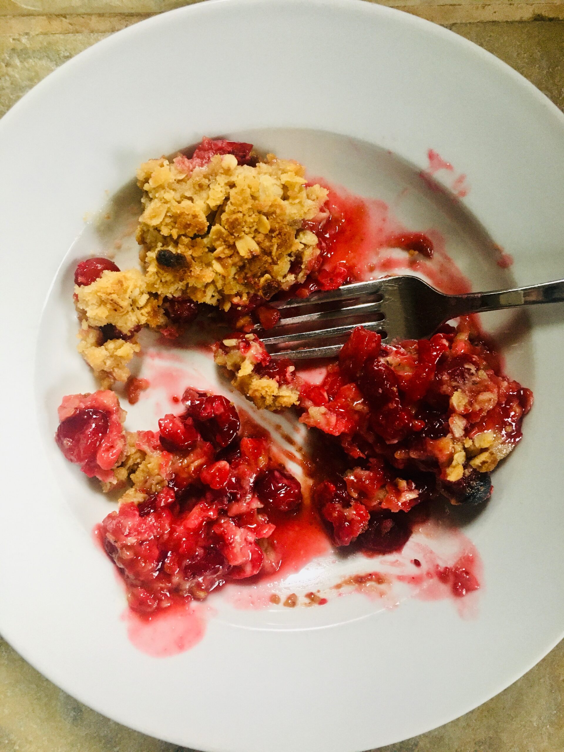 Sweet-Tart Cranberry Crisp
