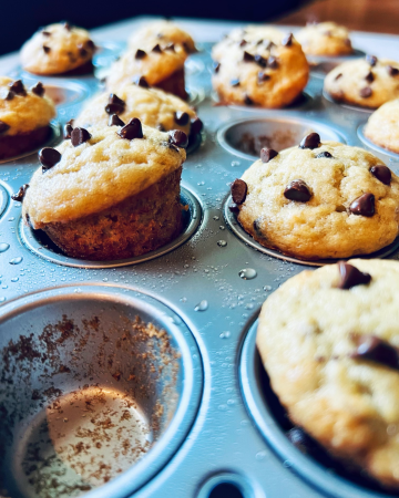 Mini Banana Chocolate Chip Muffins